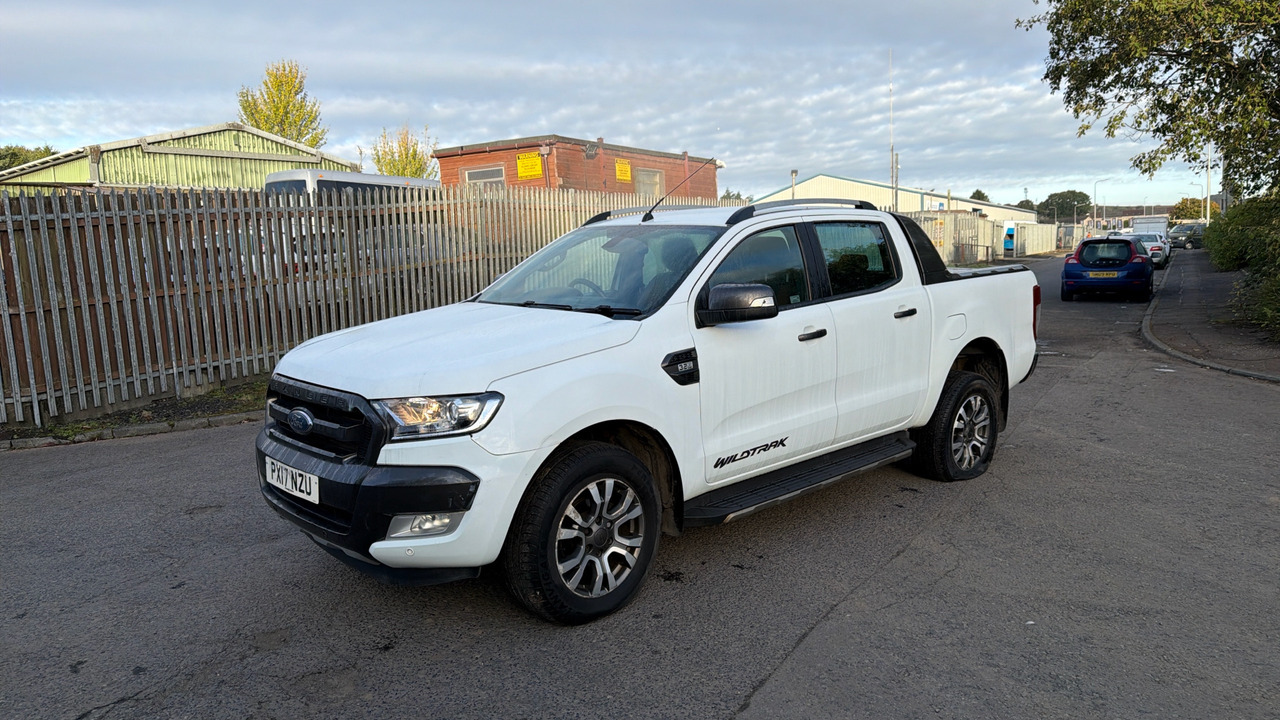 FORD RANGER WILDTRAK 3.2 TDCI 200PS - Pikapas, Komercinis automobilis su dviguba kabina: foto 2 FORD RANGER WILDTRAK 3.2 TDCI 200PS - Pikapas, Komercinis automobilis su dviguba kabina: foto 2