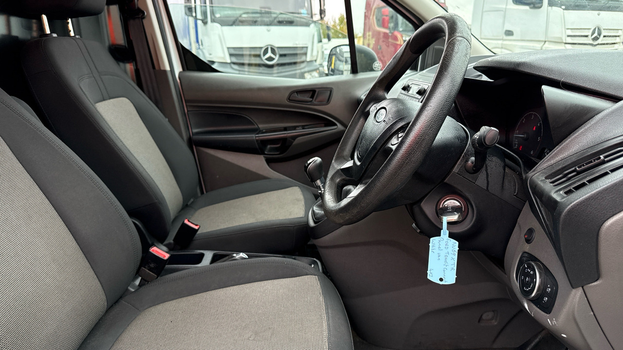 FORD TRANSIT CONNECT 200 1.5 EcoBlue 75ps - Mažas furgonas: foto 5 FORD TRANSIT CONNECT 200 1.5 EcoBlue 75ps - Mažas furgonas: foto 5