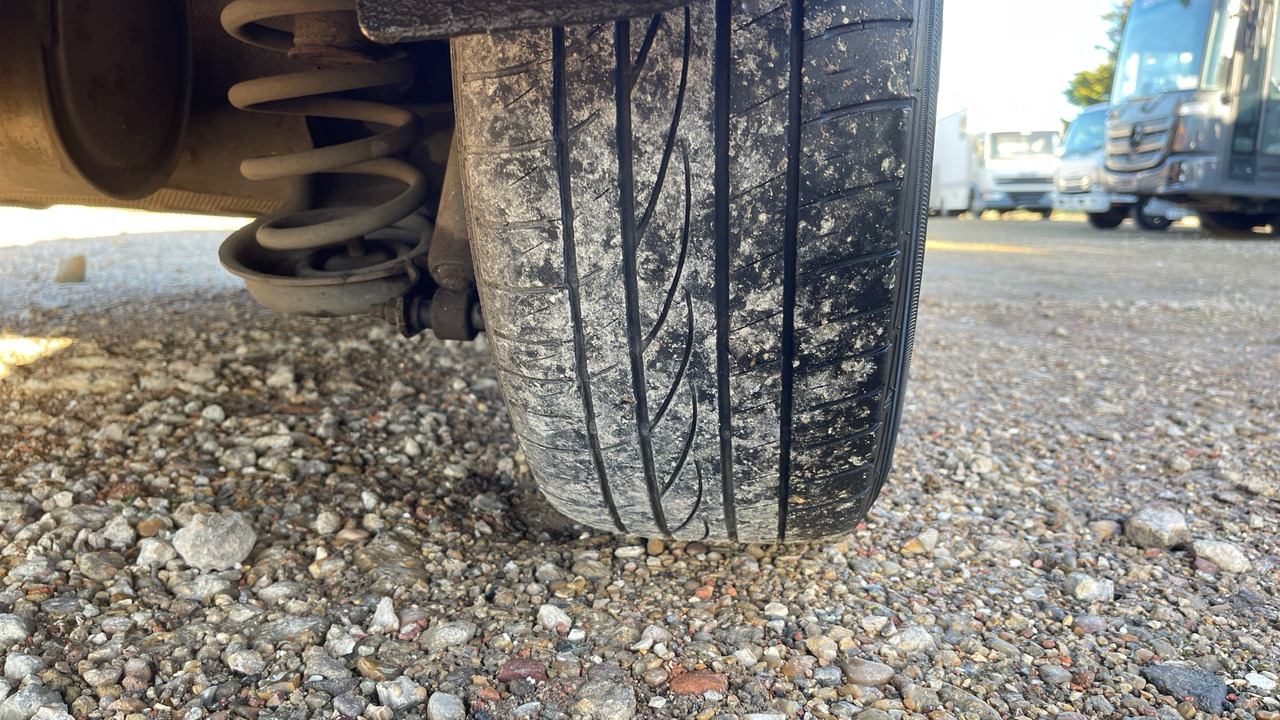 Mažas furgonas FORD TRANSIT CONNECT 240 1.6 TDCi 95ps: foto 20 Mažas furgonas FORD TRANSIT CONNECT 240 1.6 TDCi 95ps: foto 20