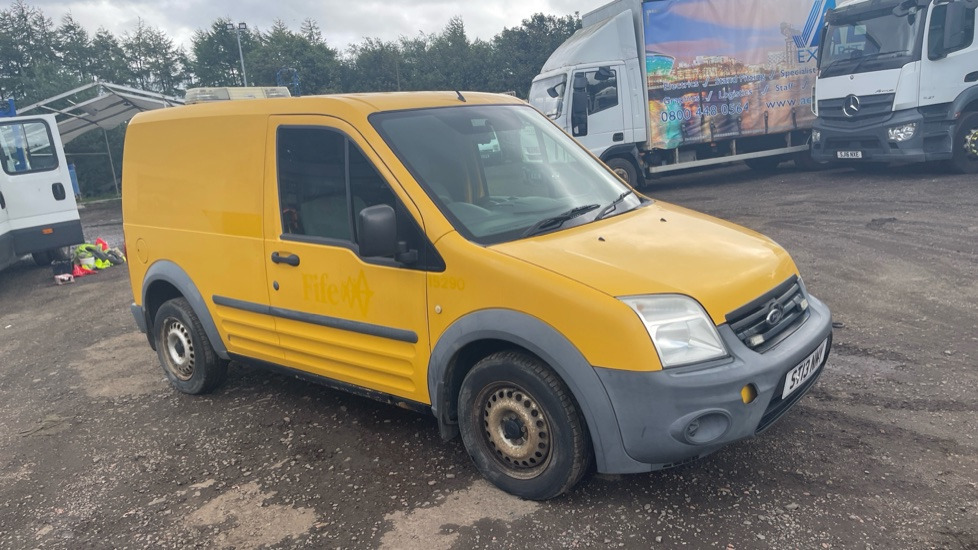 FORD TRANSIT CONNECT T200 1.8 TDCI 75PS - Mažas furgonas: foto 5 FORD TRANSIT CONNECT T200 1.8 TDCI 75PS - Mažas furgonas: foto 5