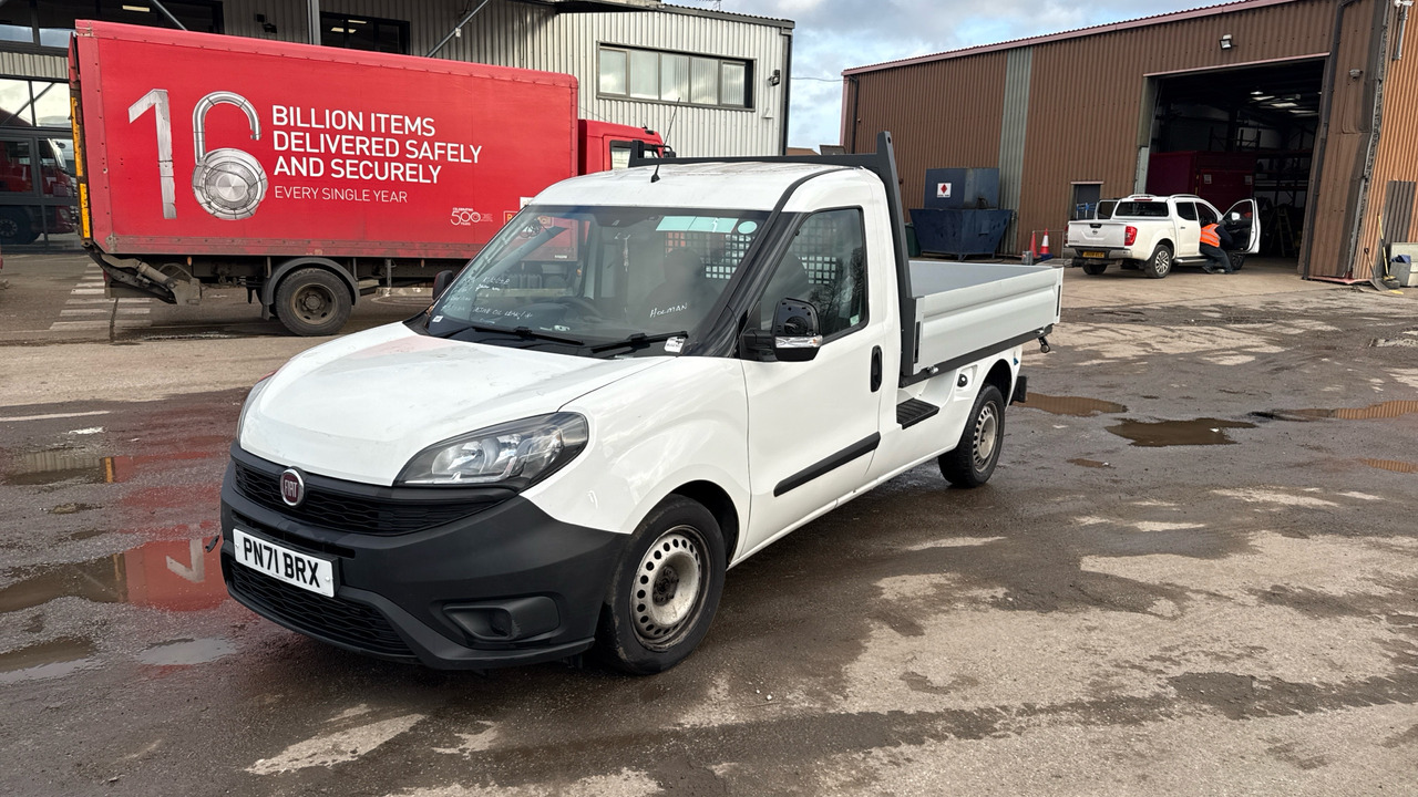 Fiat Doblo 1.6 MULTIJET 16V II - Bortinis automobilis: foto 2 Fiat Doblo 1.6 MULTIJET 16V II - Bortinis automobilis: foto 2