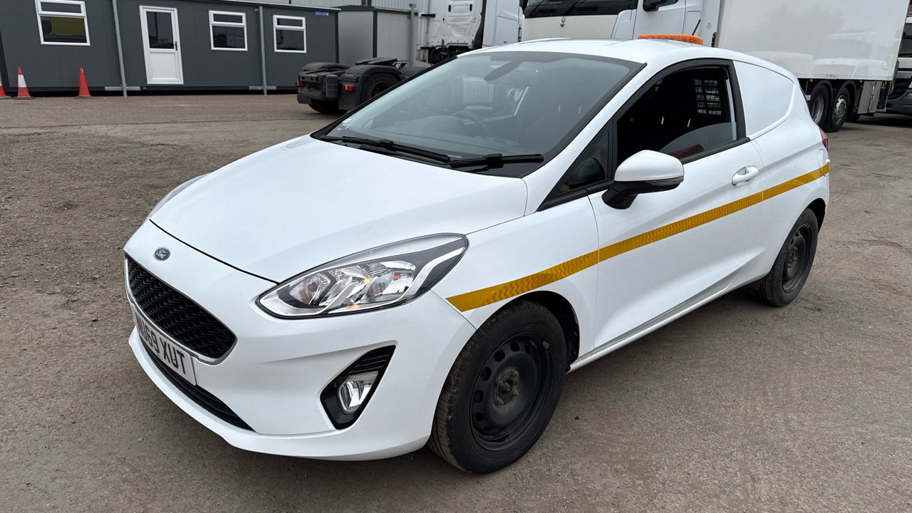 Ford Fiesta 1.5 TDCi - Lengvasis automobilis: foto 2 Ford Fiesta 1.5 TDCi - Lengvasis automobilis: foto 2