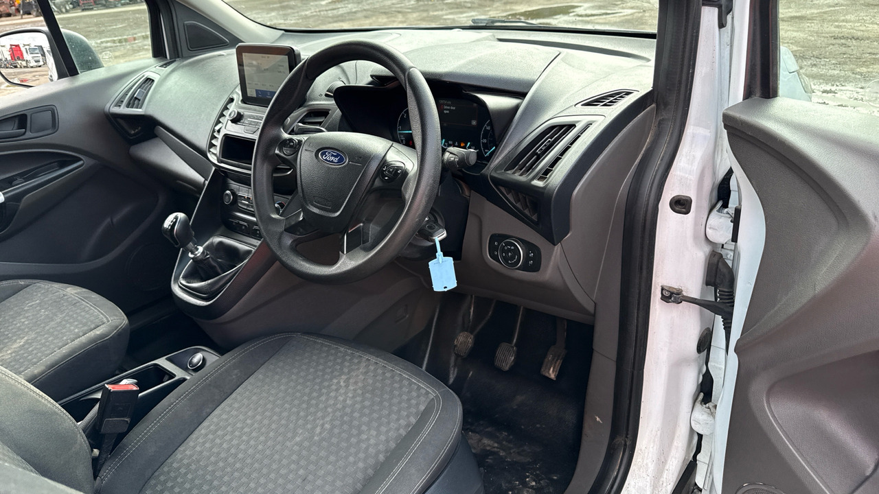 Ford Transit Connect 230 1.5 ECOBLUE 120PS - Komercinis automobilis su dviguba kabina: foto 5 Ford Transit Connect 230 1.5 ECOBLUE 120PS - Komercinis automobilis su dviguba kabina: foto 5