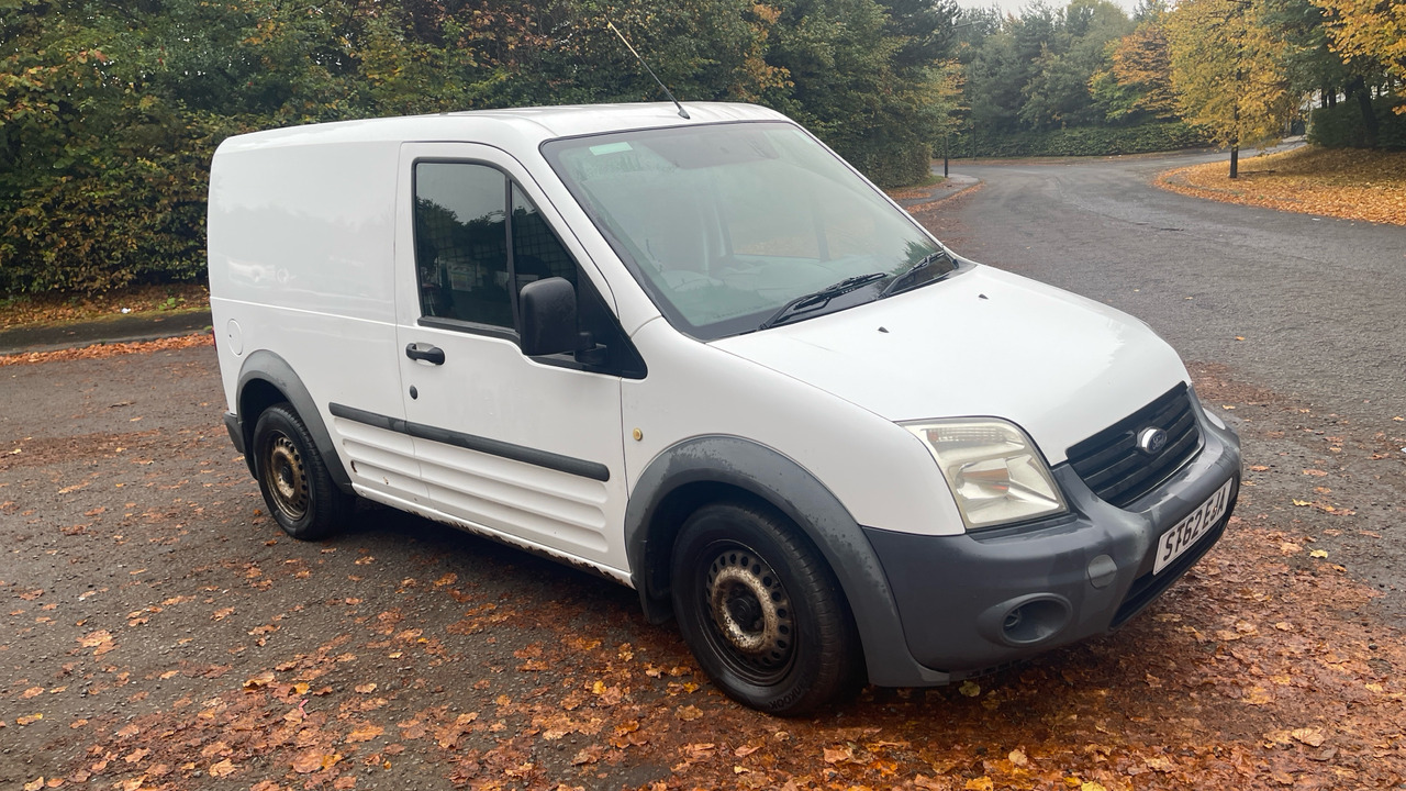 Ford Transit Connect T200 TDCi 75ps - Mažas furgonas: foto 1 Ford Transit Connect T200 TDCi 75ps - Mažas furgonas: foto 1