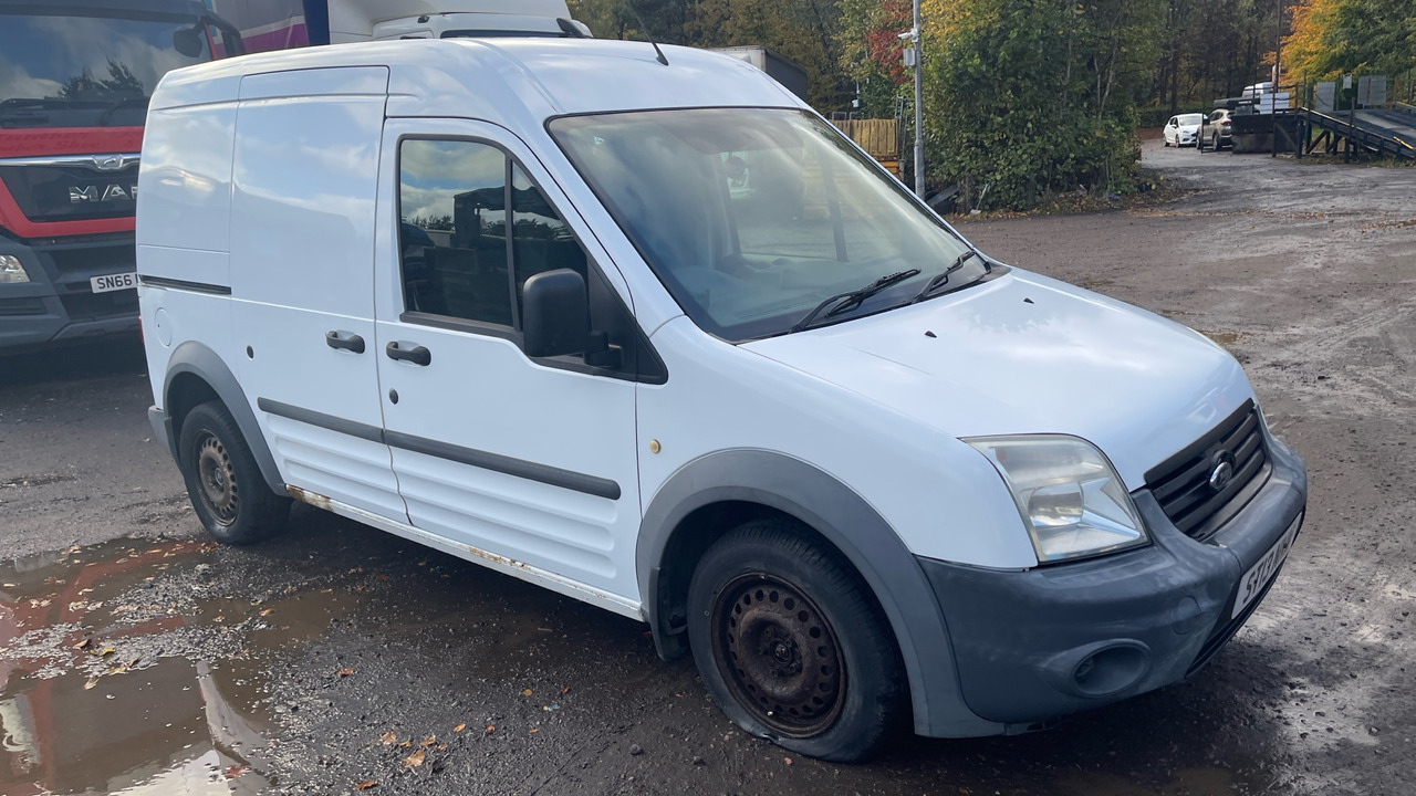Ford Transit Connect T230 1.8 TDCi 90PS - Mažas furgonas: foto 1 Ford Transit Connect T230 1.8 TDCi 90PS - Mažas furgonas: foto 1