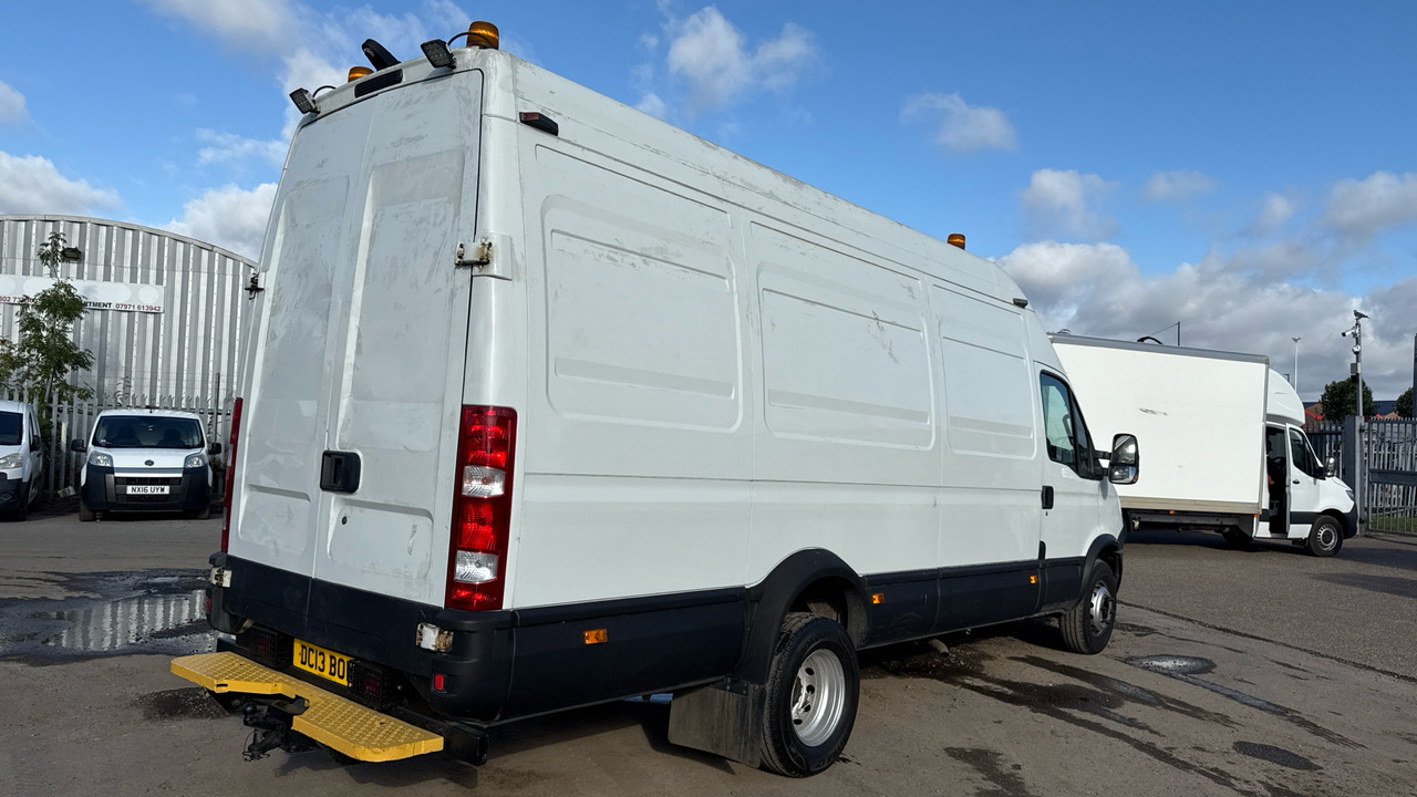 IVECO DAILY 70C17 - Krovininis mikroautobusas: foto 4 IVECO DAILY 70C17 - Krovininis mikroautobusas: foto 4