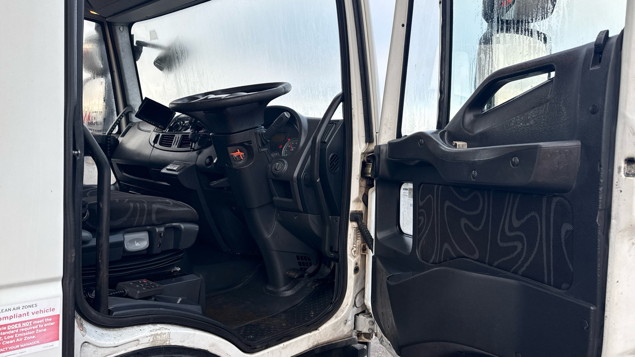 IVECO EUROCARGO 140E18 - Furgonas sunkvežimis: foto 5 IVECO EUROCARGO 140E18 - Furgonas sunkvežimis: foto 5