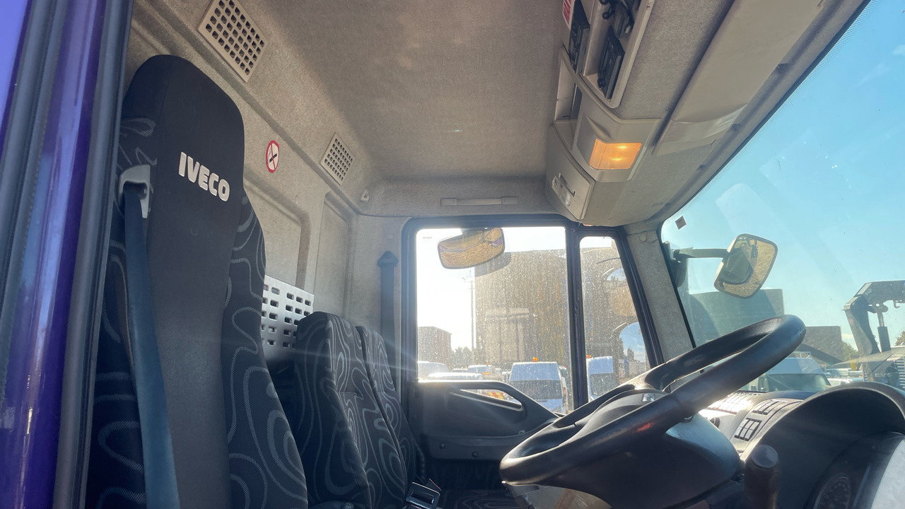 IVECO EUROCARGO 180E - Platforminis/ Bortinis sunkvežimis: foto 5 IVECO EUROCARGO 180E - Platforminis/ Bortinis sunkvežimis: foto 5