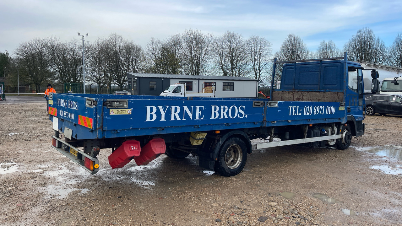 IVECO EUROCARGO 75E16 - Platforminis/ Bortinis sunkvežimis: foto 4 IVECO EUROCARGO 75E16 - Platforminis/ Bortinis sunkvežimis: foto 4