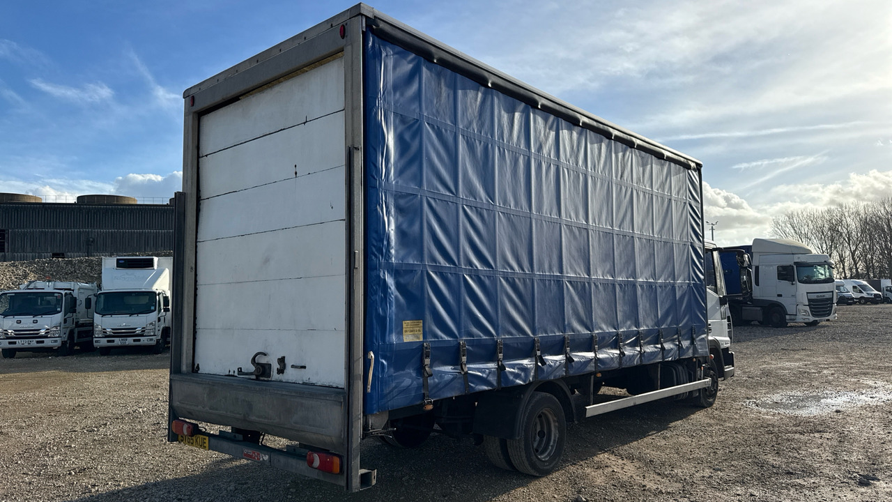 IVECO EUROCARGO 75E16 - Tentinis sunkvežimis: foto 4 IVECO EUROCARGO 75E16 - Tentinis sunkvežimis: foto 4