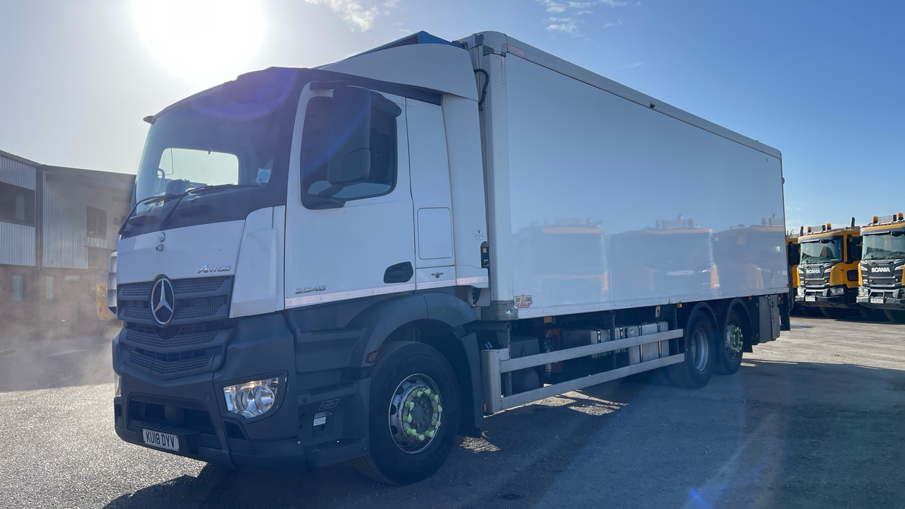 MERCEDES-BENZ ANTOS 2545 - Refrižeratorius sunkvežimis: foto 2 MERCEDES-BENZ ANTOS 2545 - Refrižeratorius sunkvežimis: foto 2