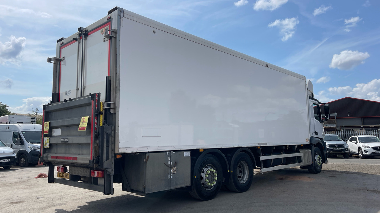 MERCEDES-BENZ ANTOS 2545 - Refrižeratorius sunkvežimis: foto 4 MERCEDES-BENZ ANTOS 2545 - Refrižeratorius sunkvežimis: foto 4