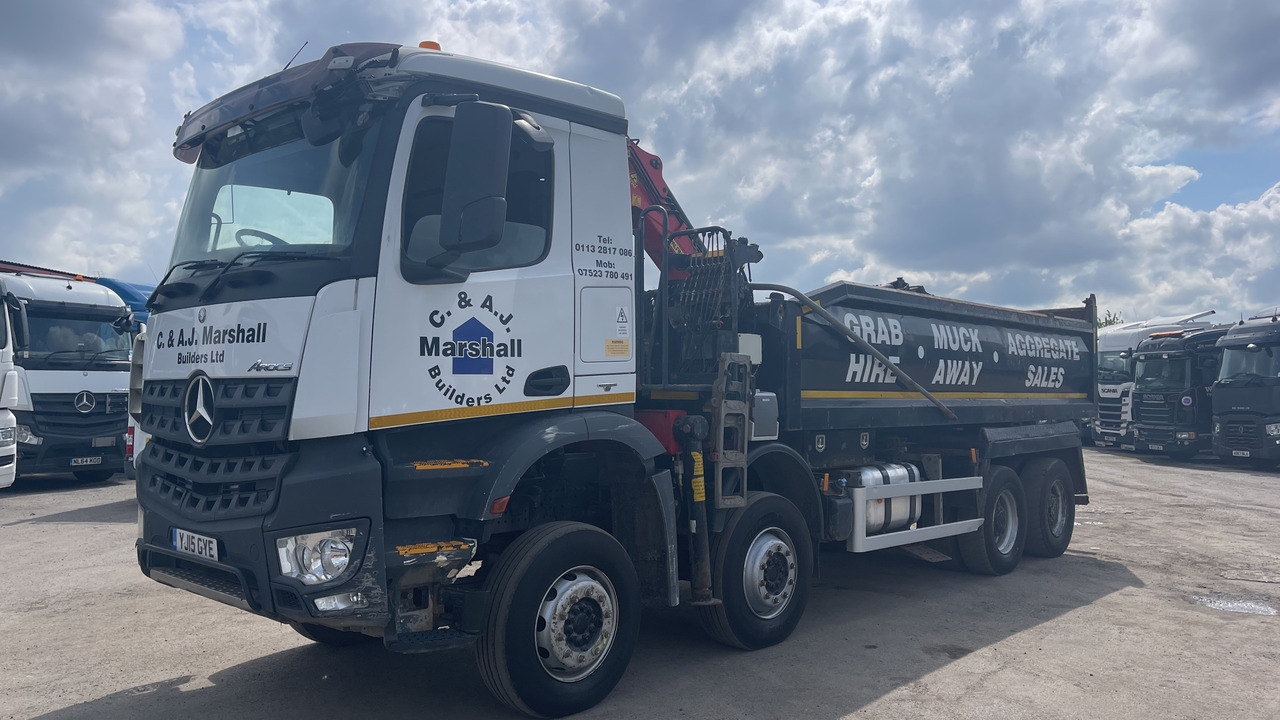 MERCEDES-BENZ AROCS  3240 - Savivartis sunkvežimis, Sunkvežimis su kranu: foto 2 MERCEDES-BENZ AROCS  3240 - Savivartis sunkvežimis, Sunkvežimis su kranu: foto 2