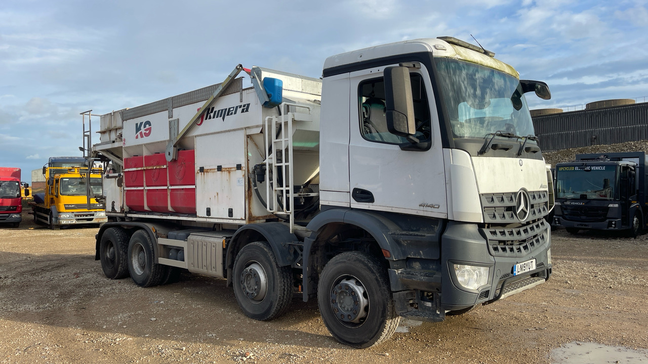 MERCEDES-BENZ AROCS 4140 - Gudronatorius: foto 1 MERCEDES-BENZ AROCS 4140 - Gudronatorius: foto 1