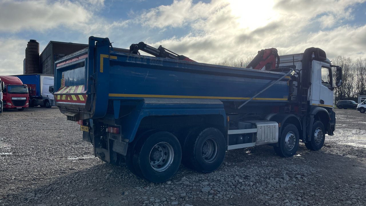 MERCEDES-BENZ AROCS - Savivartis sunkvežimis, Sunkvežimis su kranu: foto 4 MERCEDES-BENZ AROCS - Savivartis sunkvežimis, Sunkvežimis su kranu: foto 4