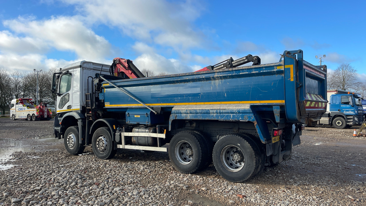 MERCEDES-BENZ AROCS - Savivartis sunkvežimis, Sunkvežimis su kranu: foto 3 MERCEDES-BENZ AROCS - Savivartis sunkvežimis, Sunkvežimis su kranu: foto 3