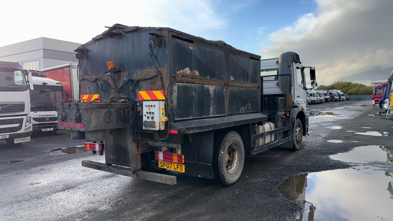 MERCEDES-BENZ ATEGO 1824 - Asfalto mašina: foto 4 MERCEDES-BENZ ATEGO 1824 - Asfalto mašina: foto 4