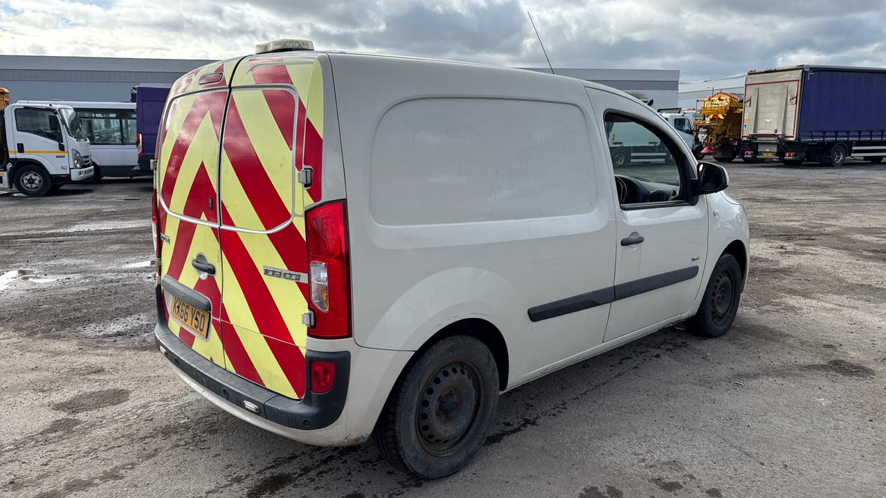 MERCEDES-BENZ CITAN 109 CDI BLUEEFFICIENCY - Mažas furgonas: foto 4 MERCEDES-BENZ CITAN 109 CDI BLUEEFFICIENCY - Mažas furgonas: foto 4