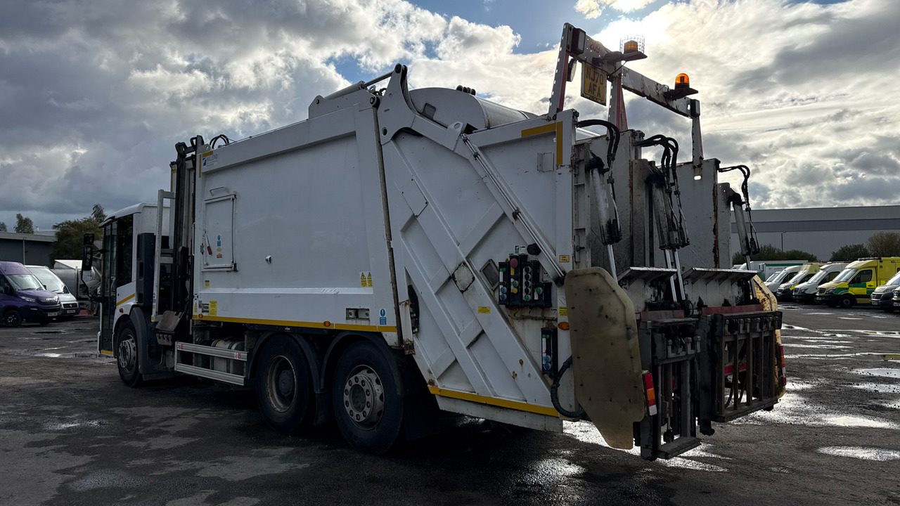 MERCEDES-BENZ ECONIC 2630 - Šiukšliavežis: foto 3 MERCEDES-BENZ ECONIC 2630 - Šiukšliavežis: foto 3