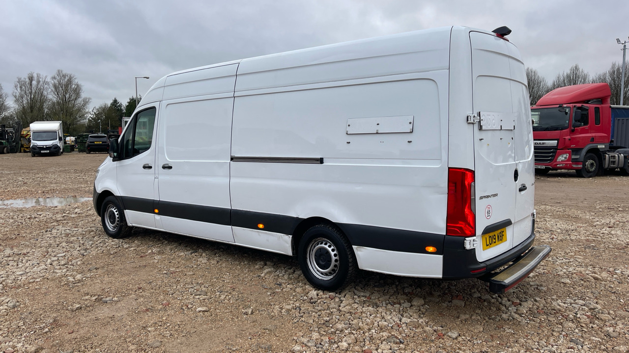 MERCEDES-BENZ SPRINTER 314 CDI - Krovininis mikroautobusas: foto 3 MERCEDES-BENZ SPRINTER 314 CDI - Krovininis mikroautobusas: foto 3
