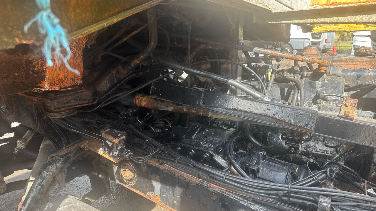 Platforminis/ Bortinis sunkvežimis, Žemės ūkio technika MERCEDES-BENZ UNIMOG 6 CYLINDER: foto 13