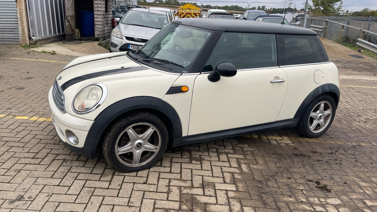 MINI COOPER - Hečbekas: foto 2 MINI COOPER - Hečbekas: foto 2