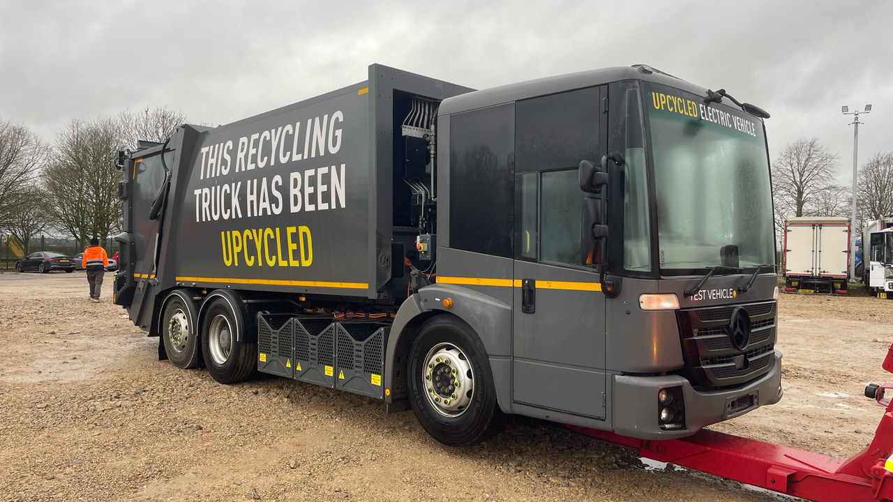 Mercedes-Benz Econic - Šiukšliavežis: foto 2 Mercedes-Benz Econic - Šiukšliavežis: foto 2