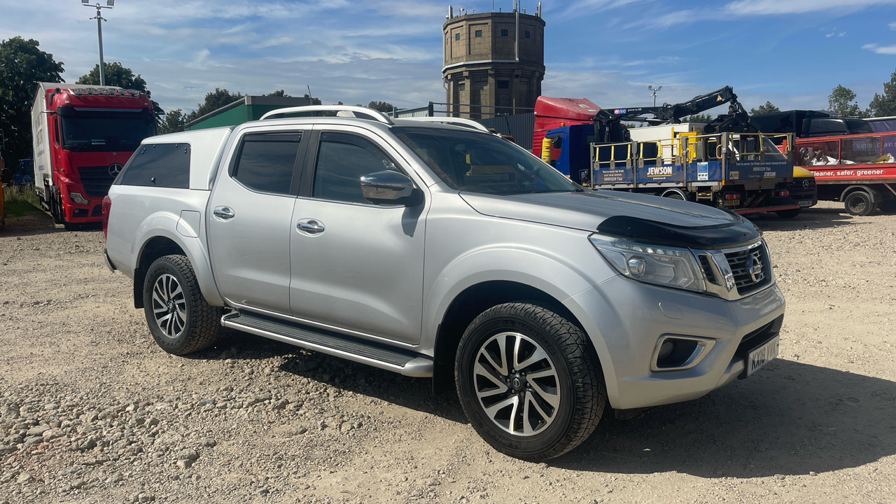 NISSAN NAVARA 2.3 DCI 190PS - Pikapas, Komercinis automobilis su dviguba kabina: foto 1 NISSAN NAVARA 2.3 DCI 190PS - Pikapas, Komercinis automobilis su dviguba kabina: foto 1