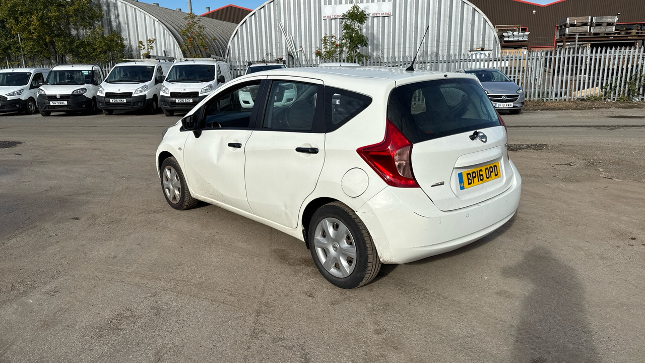 NISSAN NOTE 1.5 dCi Visia - Hečbekas: foto 3 NISSAN NOTE 1.5 dCi Visia - Hečbekas: foto 3