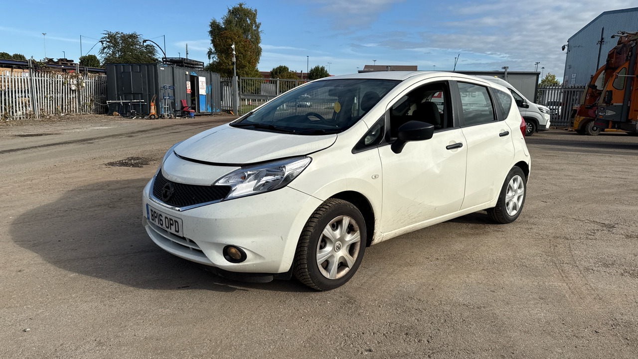 NISSAN NOTE 1.5 dCi Visia - Hečbekas: foto 2 NISSAN NOTE 1.5 dCi Visia - Hečbekas: foto 2
