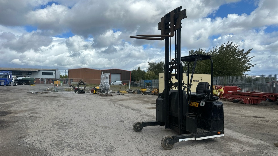 PALFINGER F3 151 - Montuojamas prie sunkvežimio krautuvas: foto 5 PALFINGER F3 151 - Montuojamas prie sunkvežimio krautuvas: foto 5