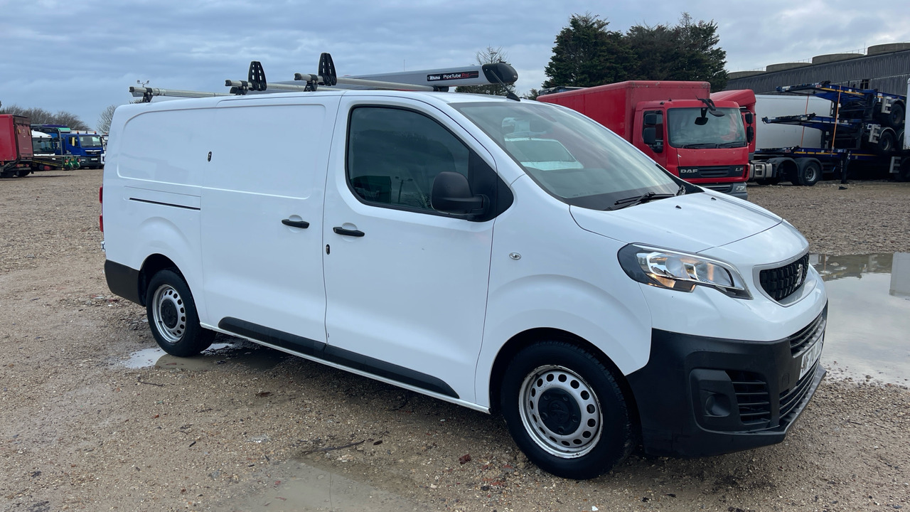 PEUGEOT EXPERT PROFESSIONAL 1.5 BLUEHDI 100PS - Krovininis mikroautobusas: foto 1 PEUGEOT EXPERT PROFESSIONAL 1.5 BLUEHDI 100PS - Krovininis mikroautobusas: foto 1