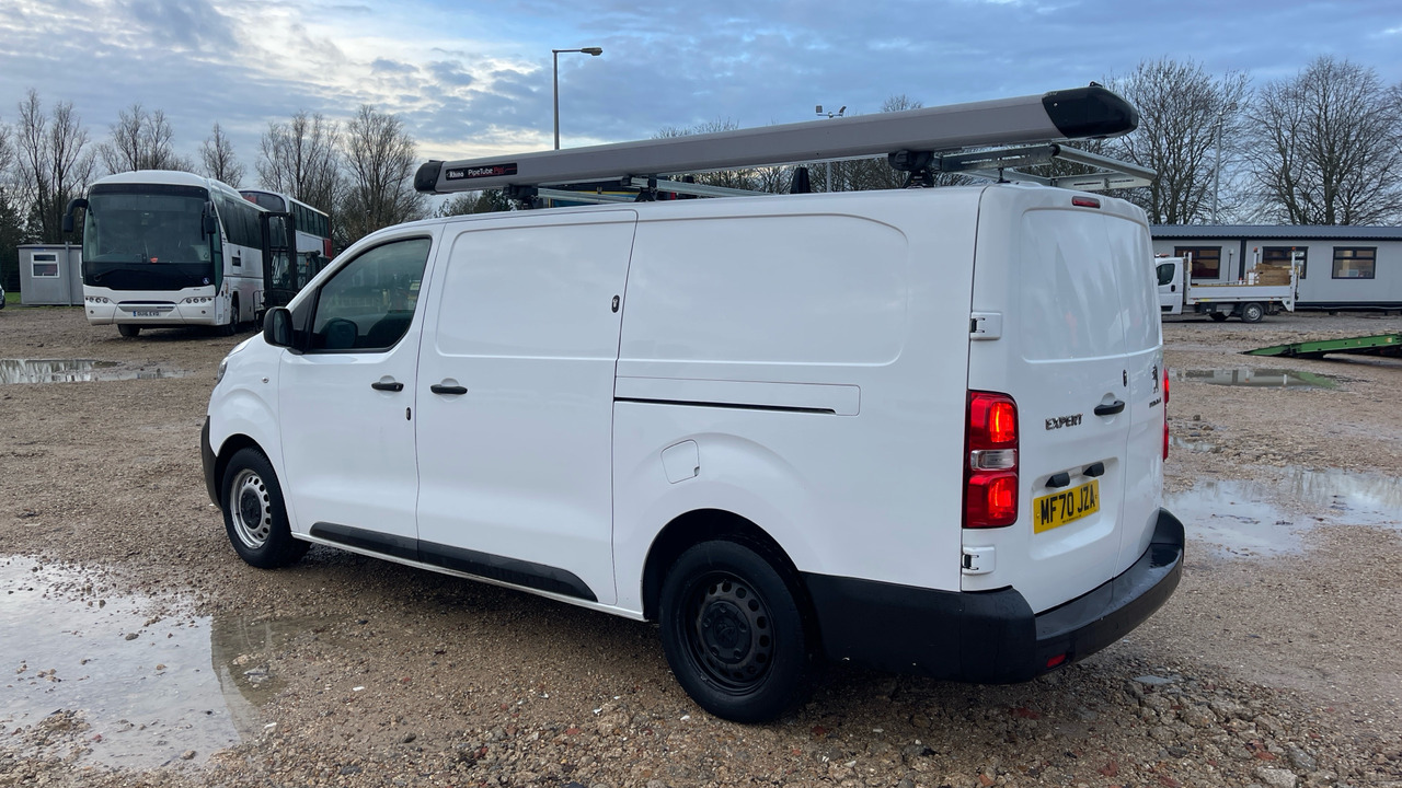 PEUGEOT EXPERT PROFESSIONAL 1.5 BLUEHDI 100PS - Krovininis mikroautobusas: foto 3 PEUGEOT EXPERT PROFESSIONAL 1.5 BLUEHDI 100PS - Krovininis mikroautobusas: foto 3