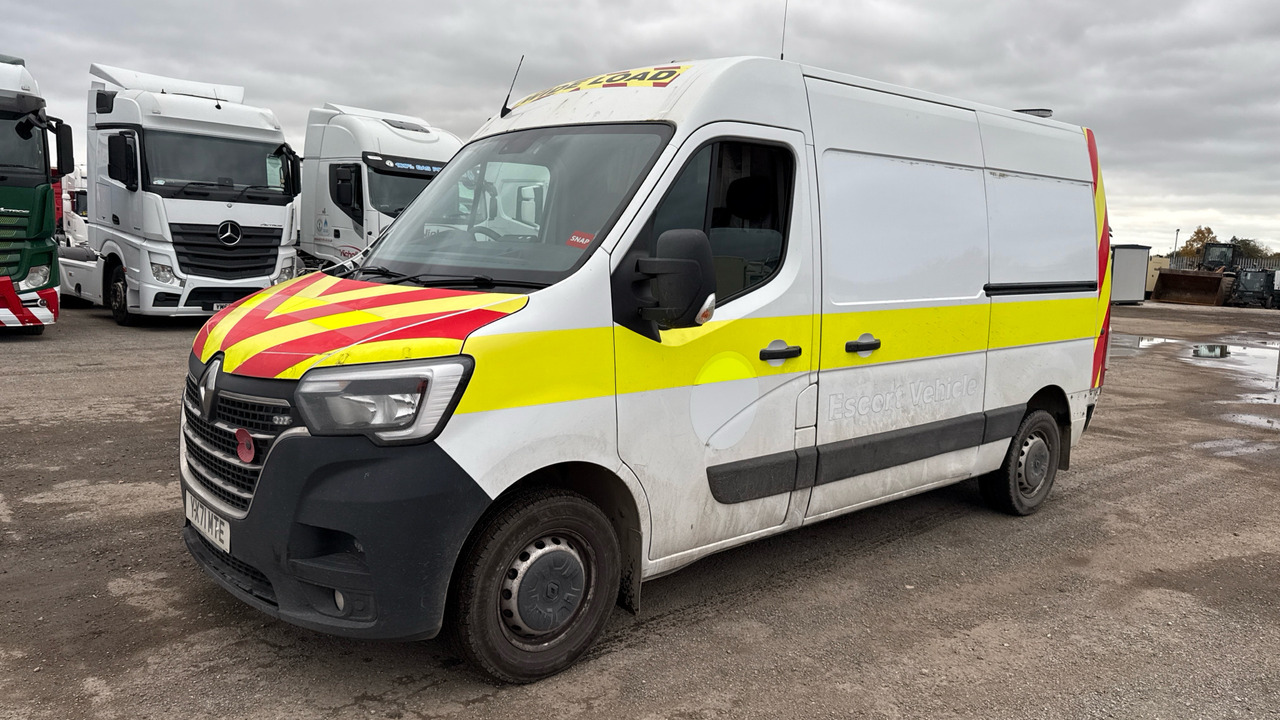 RENAULT MASTER 35 2.3 - Krovininis mikroautobusas: foto 2 RENAULT MASTER 35 2.3 - Krovininis mikroautobusas: foto 2