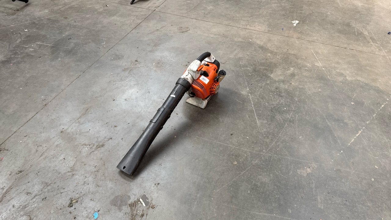 STIHL BG861 HANDHELD BLOWER - Statybinė įranga: foto 3 STIHL BG861 HANDHELD BLOWER - Statybinė įranga: foto 3