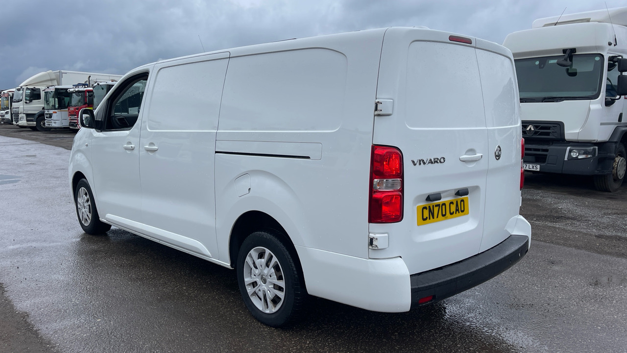 VAUXHALL VIVARO 2900 1.5d 100PS Sportive - Mažas furgonas: foto 3 VAUXHALL VIVARO 2900 1.5d 100PS Sportive - Mažas furgonas: foto 3