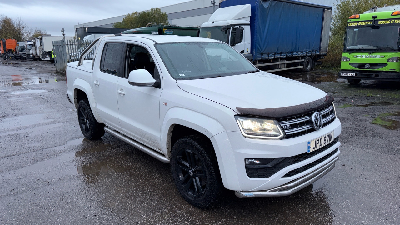 VOLKSWAGEN AMAROK HIGHLINE 3.0 V6 TDI 224PS - Pikapas, Komercinis automobilis su dviguba kabina: foto 1 VOLKSWAGEN AMAROK HIGHLINE 3.0 V6 TDI 224PS - Pikapas, Komercinis automobilis su dviguba kabina: foto 1