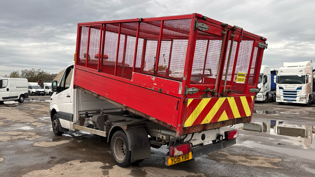 VOLKSWAGEN CRAFTER CR50 TDI - Mažas savivartis: foto 3 VOLKSWAGEN CRAFTER CR50 TDI - Mažas savivartis: foto 3