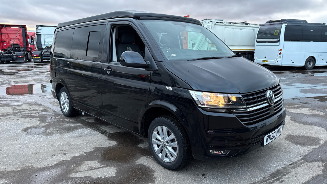 VOLKSWAGEN TRANSPORTER T28 2.0 TDI 110PS HIGHLINE CAMPER VAN - Mikroautobusas kemperis: foto 1 VOLKSWAGEN TRANSPORTER T28 2.0 TDI 110PS HIGHLINE CAMPER VAN - Mikroautobusas kemperis: foto 1
