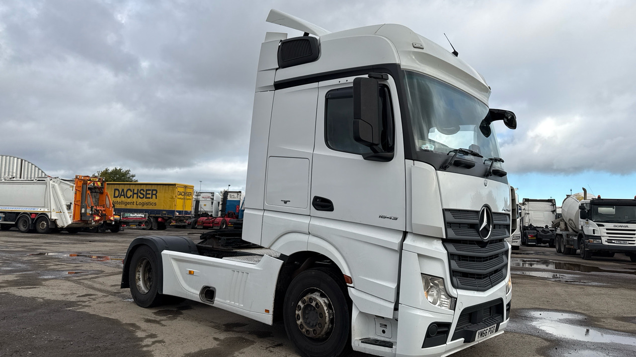 MERCEDES-BENZ ACTROS 1843 - Vilkikas: foto 1 MERCEDES-BENZ ACTROS 1843 - Vilkikas: foto 1