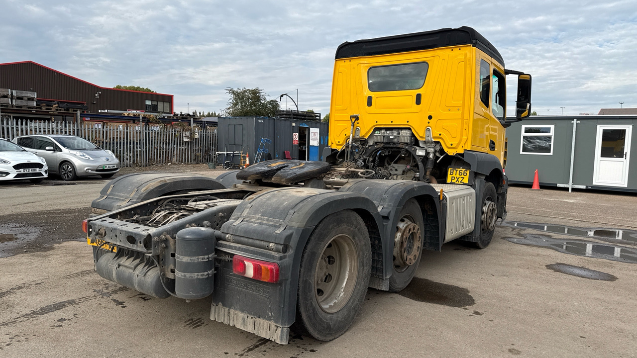 MERCEDES-BENZ ACTROS - Vilkikas: foto 4 MERCEDES-BENZ ACTROS - Vilkikas: foto 4