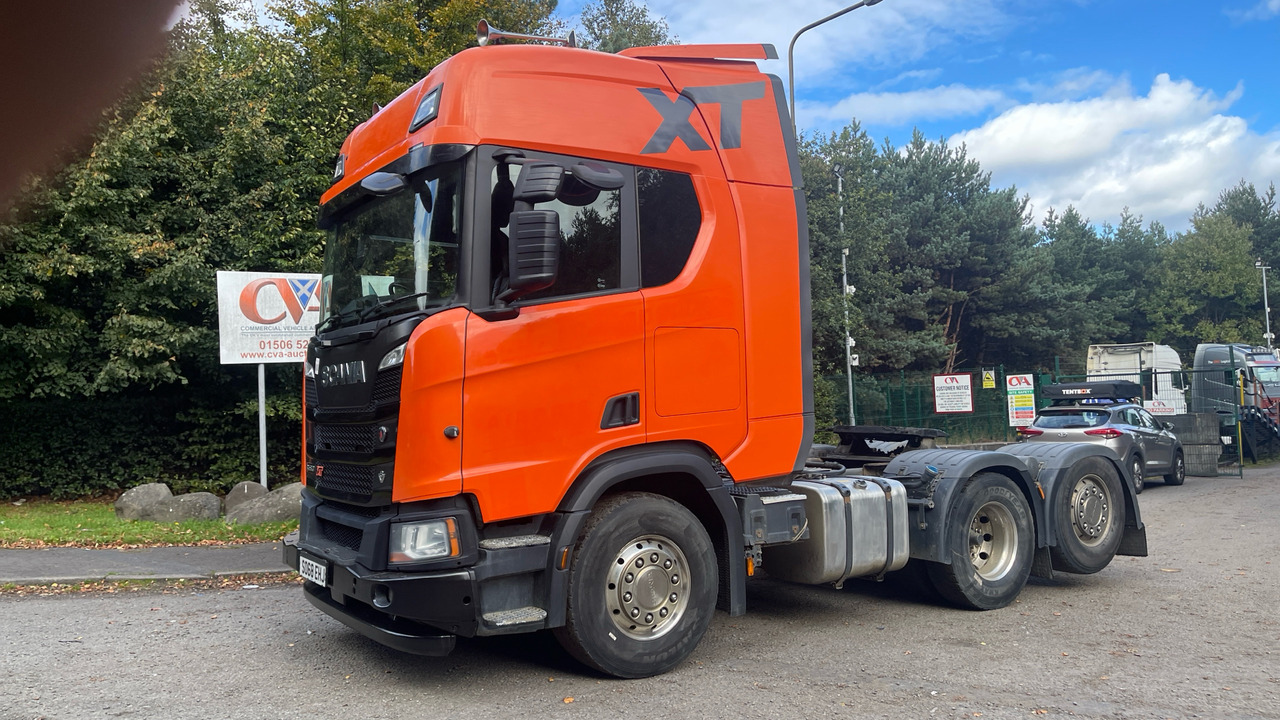 SCANIA R 580 V8 XT - Vilkikas: foto 2 SCANIA R 580 V8 XT - Vilkikas: foto 2