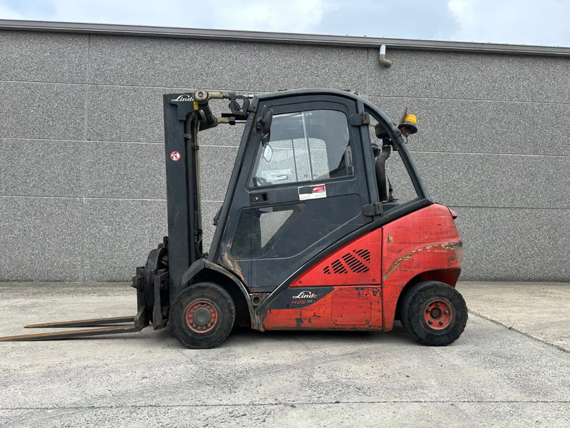 Linde H25D-02 - Šakinis krautuvas: foto 1 Linde H25D-02 - Šakinis krautuvas: foto 1