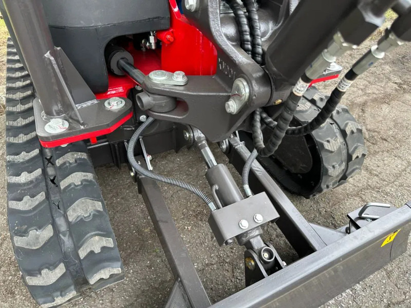 Rhino Rhinoceros XN12-9 - Mini ekskavatorius: foto 4 Rhino Rhinoceros XN12-9 - Mini ekskavatorius: foto 4