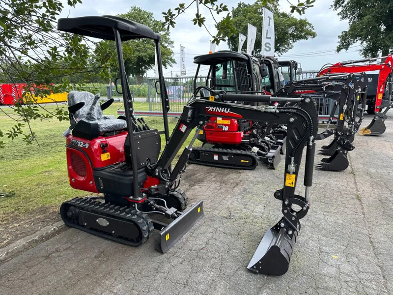 Rhino Rhinoceros XN12-9 - Mini ekskavatorius: foto 2 Rhino Rhinoceros XN12-9 - Mini ekskavatorius: foto 2