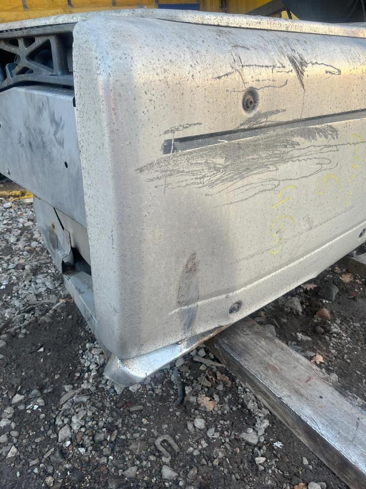 DAF XF 460 EU6 Auspuff Katalysator 1940705 - Išmetimo sistema - Sunkvežimis: foto 2 DAF XF 460 EU6 Auspuff Katalysator 1940705 - Išmetimo sistema - Sunkvežimis: foto 2