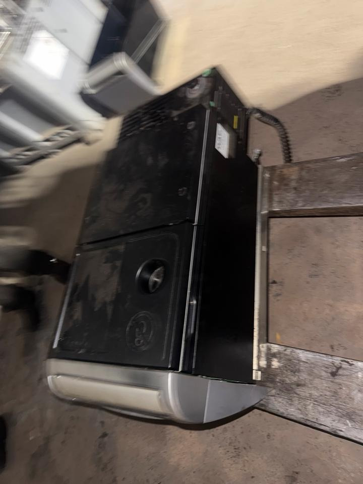 DAF XF 460 Euro 6 Kühlschrank 2019771 - Kabina ir interjeras - Sunkvežimis: foto 3 DAF XF 460 Euro 6 Kühlschrank 2019771 - Kabina ir interjeras - Sunkvežimis: foto 3