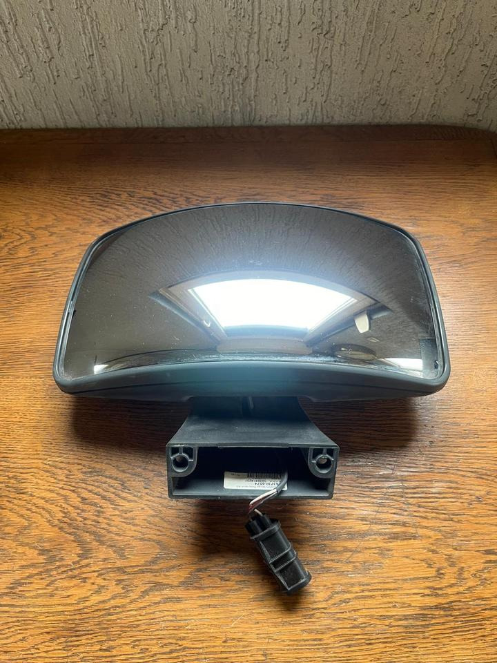 MAN Außenspiegel, Rampenspiegel elektrisch 81637306574 - Galinio vaizdo veidrodis - Sunkvežimis: foto 1 MAN Außenspiegel, Rampenspiegel elektrisch 81637306574 - Galinio vaizdo veidrodis - Sunkvežimis: foto 1