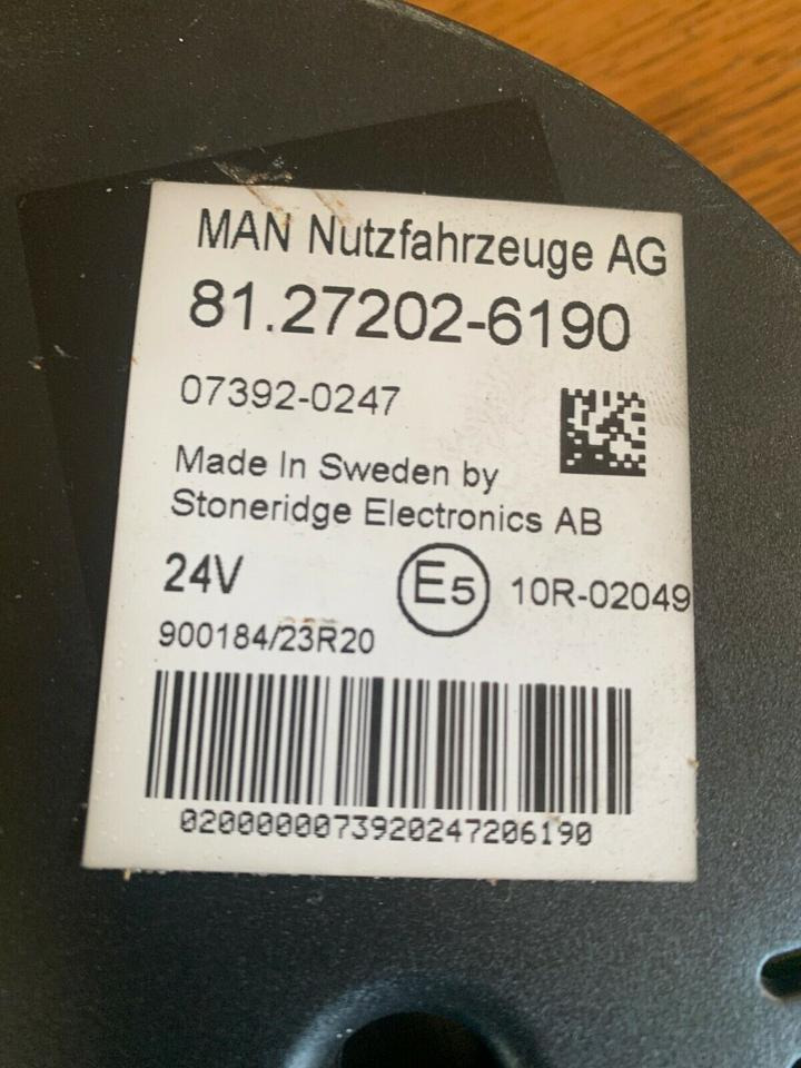 MAN Kombiinstrument Tacho 81272026190 - Prietaisų skydas - Sunkvežimis: foto 2 MAN Kombiinstrument Tacho 81272026190 - Prietaisų skydas - Sunkvežimis: foto 2