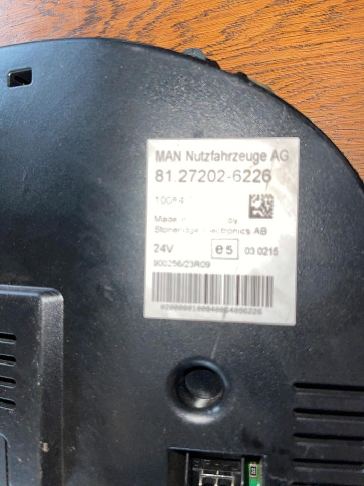 MAN Kombiinstrument Tacho 81272026226 - Prietaisų skydas - Sunkvežimis: foto 2 MAN Kombiinstrument Tacho 81272026226 - Prietaisų skydas - Sunkvežimis: foto 2